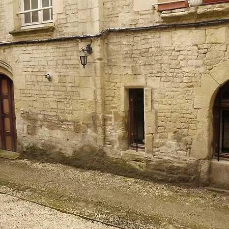 Ecuyere Studio Caen